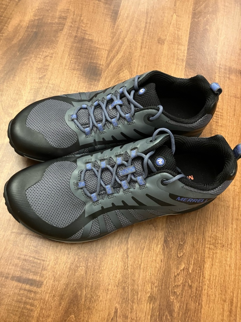 Merrell Black and Gray Women's Hiking Sneakers - Picture 2 of 6